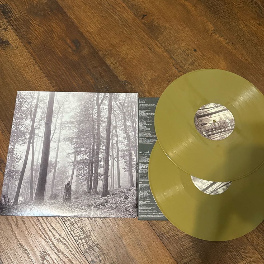 Taylor Swift Folklore Vinyl in Olive Green